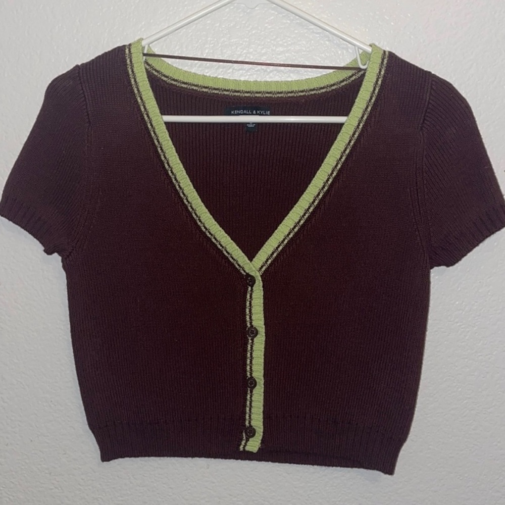 Kendall and Kylie brown and green sweater top